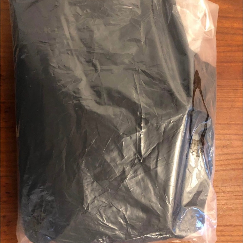 Oakley Gore-Tex Pro Shell Jacket - Picture 4 of 6